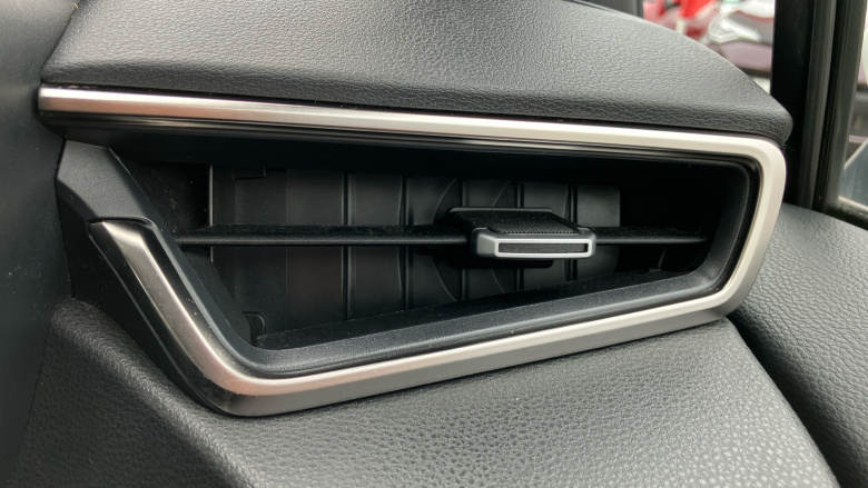 Toyota Corolla 2.0 VVT-i Hybrid Design 5dr CVT Hybrid Estate